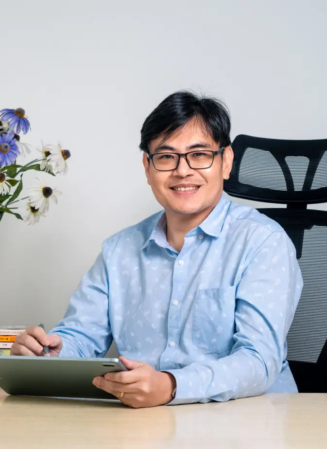Niks Professional Doctors - Dr Lau Chin Hoh